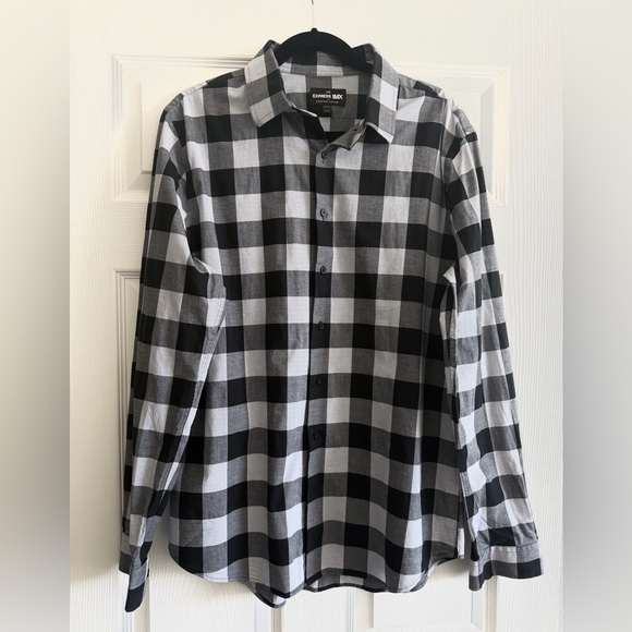 Express Other - Express Monochrome Checkered Button-Down Shirt